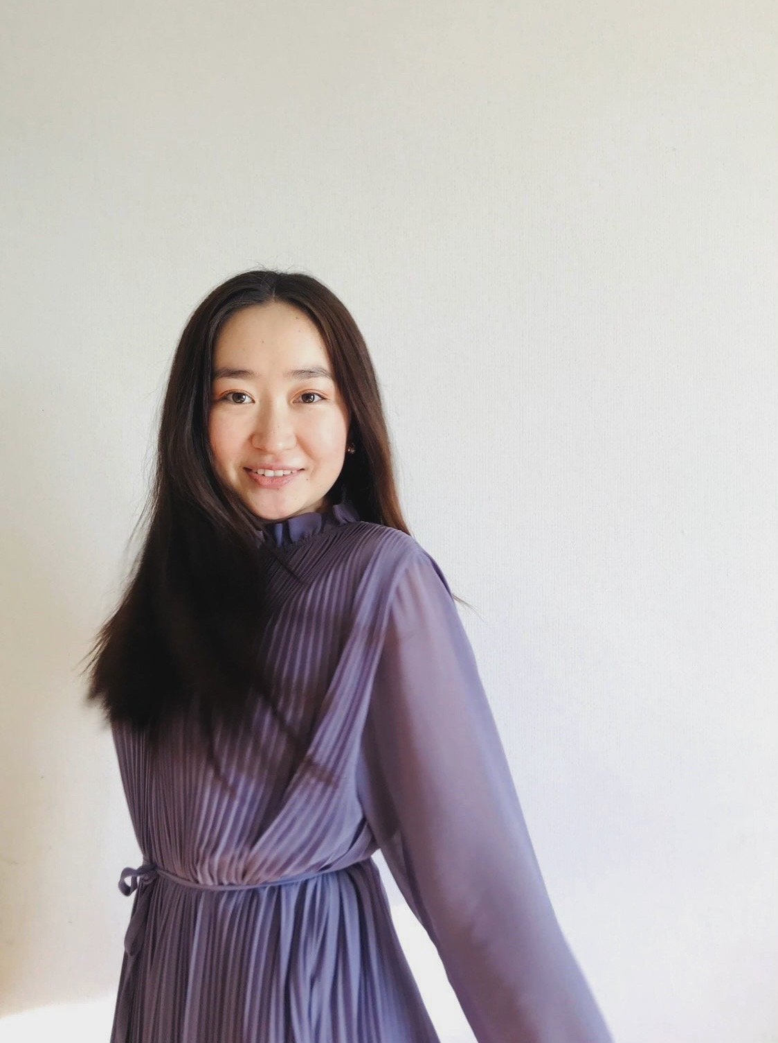 Ц.Энх-Орчлон:  Амьдралын нугачаан дунд амсхийх гэж ирдэг амар амгалан газар...